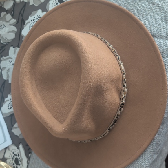 Net Talbot's Wool Hat - Picture 2 of 7